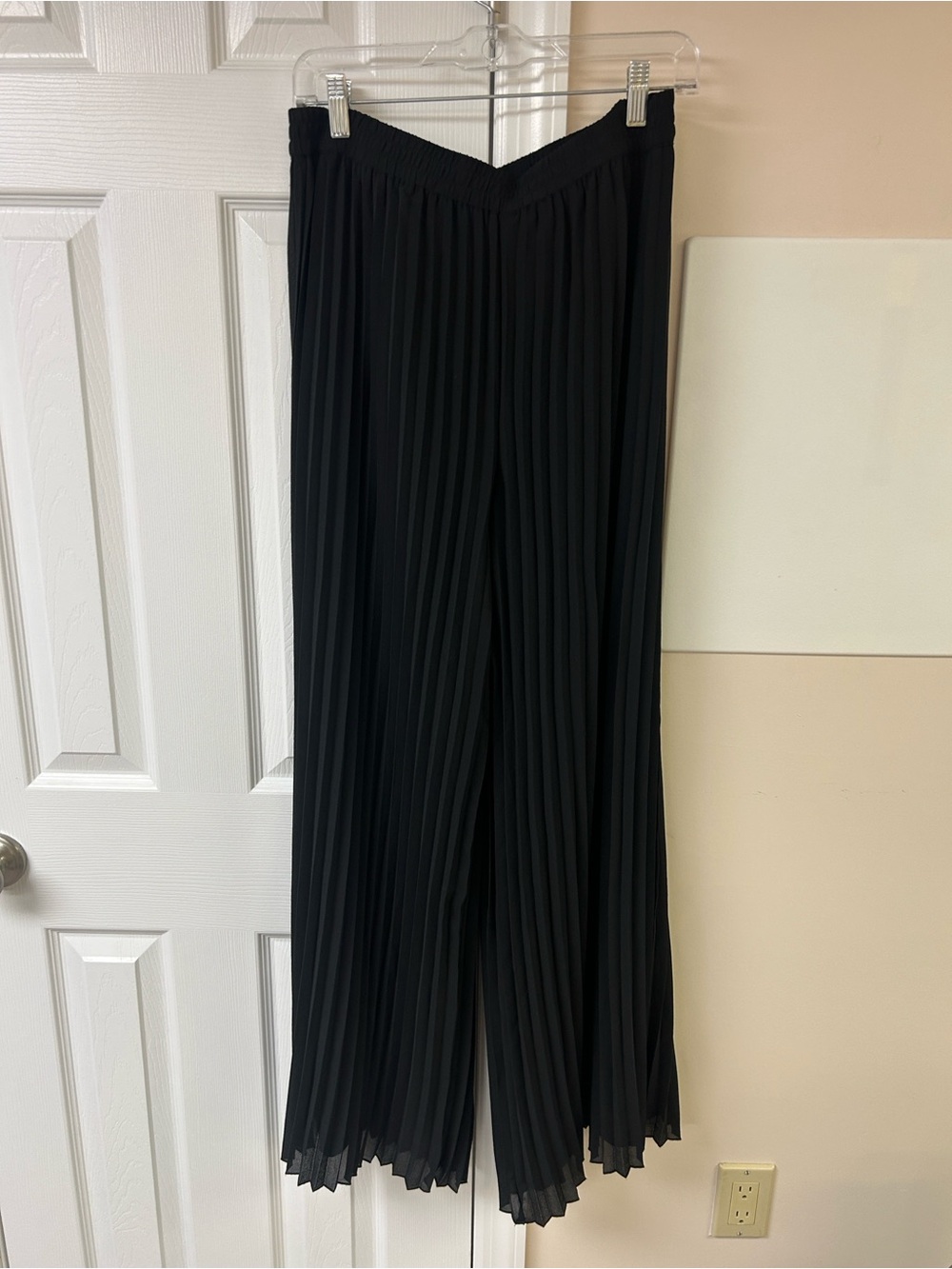 Chico's pleated wide-leg palazzo pants